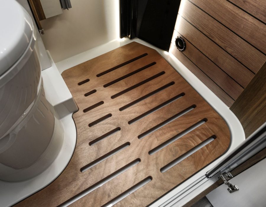 AUTOCARAVANA MOBILVETTA KROSSER 64 NUEVA CAMAS GEMELAS GAMA ALTA STOCK MALLON 2023 CAMA BASCULANTE BETANZOS GALICIA CORUÑA 49
